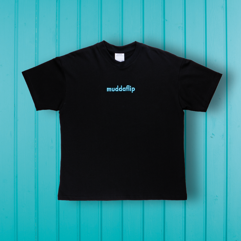 Turnschuh muddaflip Embroidered T-Shirt Black